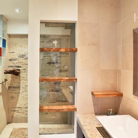 Hébergement de vacances L'airial - Maison Idealement Situee Entre Commerces Et