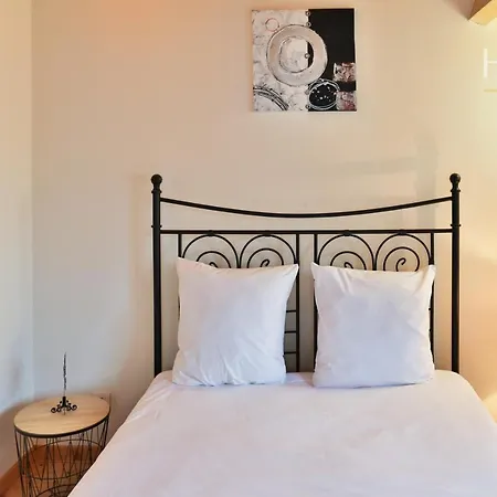 L'airial - Maison Idealement Situee Entre Commerces Et