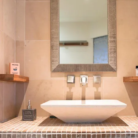 L'airial - Maison Idealement Situee Entre Commerces Et * 울론 쉬르 메르