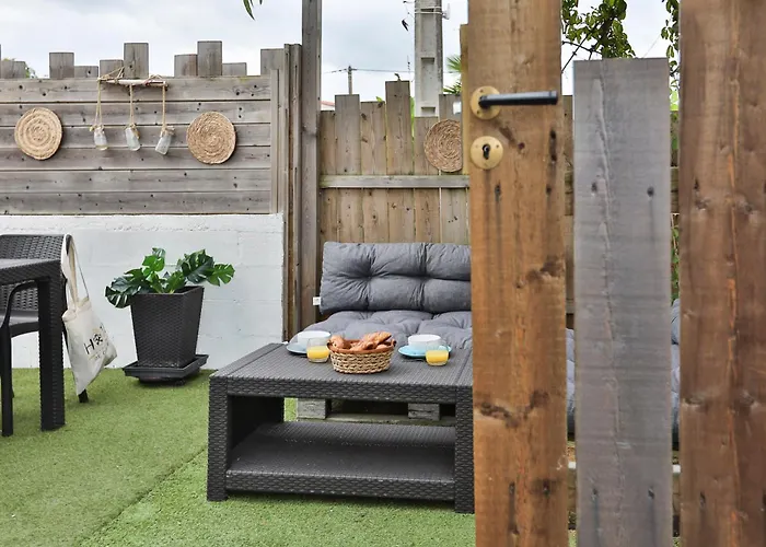 L'airial - Maison Idealement Situee Entre Commerces Et